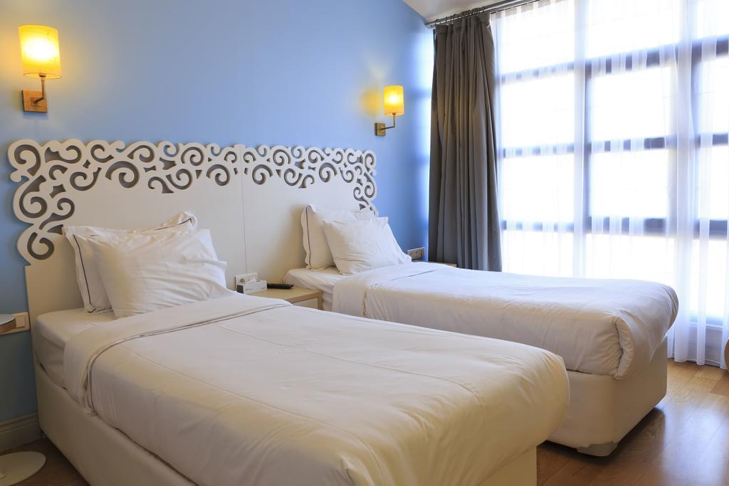 Odda Hotel Истанбул Екстериор снимка
